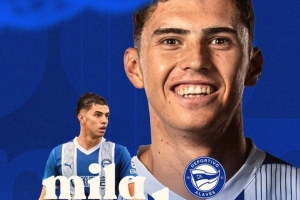 官方：斯特拉斯堡签下阿拉维斯前锋潘尼切利，上赛季西乙40场20球