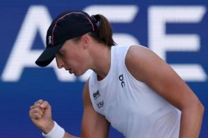 新纪录！斯瓦泰克以首战65场连胜超越塞莱斯，创公开赛年代新纪录