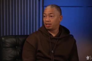 巅峰乔丹放现在场均多少分？卢：45分 他最多时有37分再加8分罚球