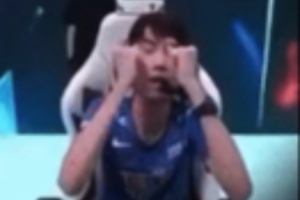 一个字表达情绪！大翻盘淘汰老东家 Doinb更新动态：爽！