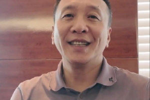 李群：小崔9月份会和老詹在成都进行活动 杜导说他不可多得