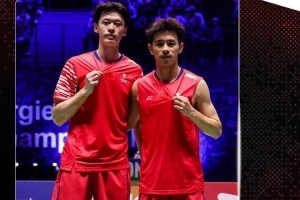 连克强敌！陈柏阳/刘毅2-1击败对手，首战世锦赛便闯入男双决赛