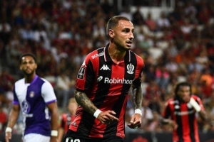 迪马济奥：尤文求购法国后卫克劳斯，正在等待尼斯俱乐部的回应