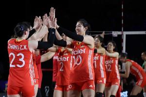 澎湃谈女排止步16强：年轻的中国女排交了学费，失利并非不可接受