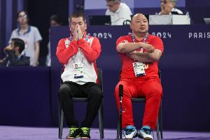 张军：国羽世锦赛拧成一股绳，很多教练都是带着速效救心丸上场的