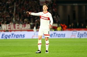 图片报：曼联夏窗最后时刻接触过斯蒂勒，但他不愿离开斯图加特