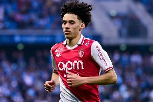 造血机！法国国脚首秀所属俱乐部：摩纳哥54人&里昂44人&马赛37人