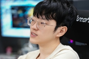 还不如许哥？Scout两局惨遭对位单杀 状态一塌糊涂简直不像职业