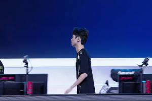 NIP击败TES扳平比分，管泽元更博：难道说！