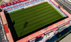 每体：巴萨主场对瓦伦西亚的比赛可能移师约翰-克鲁伊夫球场进行