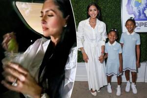 瓦妮莎晒享受鸡尾酒照️再次驳斥怀孕谣言