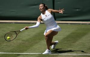 官方：郑钦文退出比利-简-金杯总决赛，王曦雨替补出战