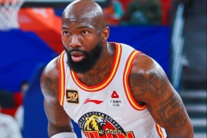 媒体人：和CBA同时打响 NBL将出现大量球员空缺 街球手可尝试追梦