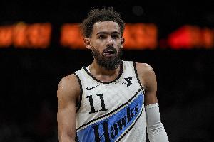 路威：特雷-杨是联盟最好的组织者 跟他对位时你很难判断他的意图