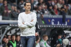 托普默勒：至今不解为何在拜仁争三冠时被开，当时还以为在拍电影