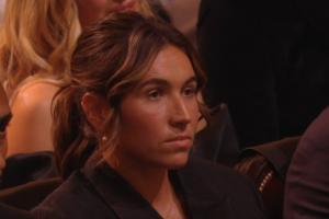 无语了卡尔登泰听到邦马蒂夺得金球奖后面无表情