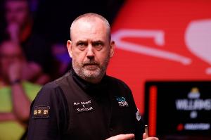 马克-威廉姆斯4-3艾伦，晋级斯诺克英国公开赛16强