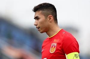 艾菲尔丁谈绝平：不管别人怎么说我就有一颗大心脏这也是我的优势