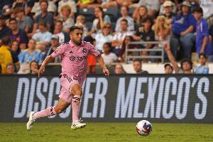 官方：迈阿密国际将在周末对阵亚特兰大联的比赛后致敬阿尔巴