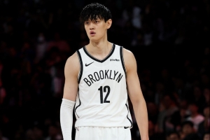 媒体人：篮网是极品队伍 以后去NBA追梦的一定要避开这个队