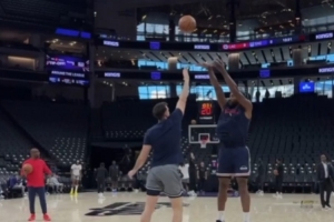 机器人般精准！快船官方晒小卡投篮训练视频：弹无虚发