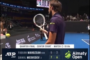梅德维德夫2-0击败马洛桑，闯入ATP阿拉木图站四强，将对达克沃斯