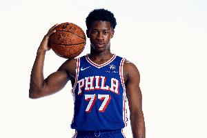 纳斯：埃奇库姆每天都能让人惊叹 他的能力远远超过我们的预期