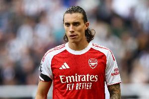 卡拉菲奥里：能上能下不是因为我喜欢，而是因为塔帅要求我这么做