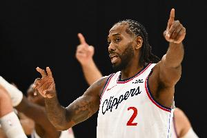 揭幕战客战爵士！队记：莱昂纳德&比尔&博格丹均可以出战