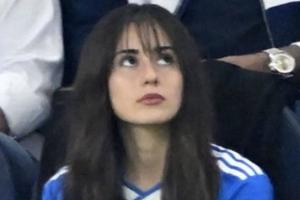 郎才女貌居莱尔攻防俱佳斩获欧冠MVP，20岁女友现场观战❤️