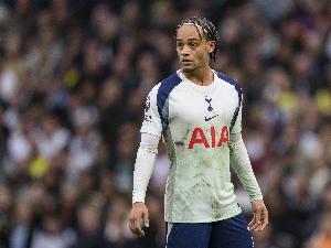 6500万新援低迷22岁西蒙斯9场0球，热刺签5年周薪20万镑