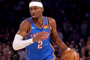 亚历山大：在组织方面的持续进步是心智层面不断进化的过程