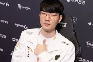 Rita看HLE 0-2落后：zeka状态？看到了苦苦支撑的一个炸弹人