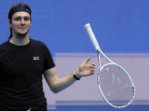 巴黎大师赛1/4决赛：布勃利克逆转德米纳尔，生涯首进大师赛四强