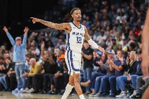 Shams：莫兰特不满伊萨洛的轮换和战术 双方都希望禁赛后搁置争议