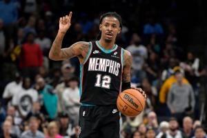 和主帅闹矛盾~莫兰特合同剩3年超1.265亿 本季三分命中率仅15.6%