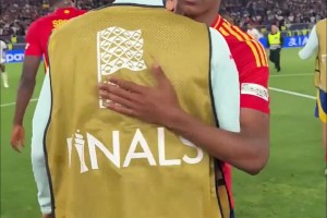 时代对决！亚马尔成年前最后一战与40岁C罗争冠