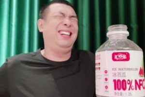 退役球员场边就位？徐亮：徐皓阳那传球看得我RNM&%*#我要换鞋！