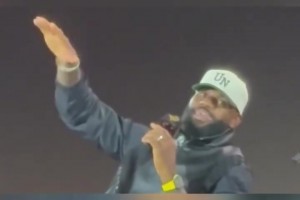 文班亚马：老詹甚至可能比我晚退役！