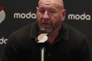 开拓者总经理：我们关注杨瀚森很久了，很激动能选中他，我们会重点培养他