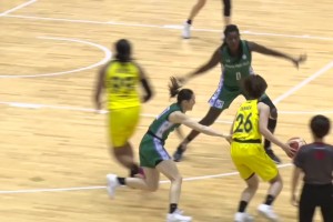 球风灵动投射精准！中国女篮啥时能出一位像田中心这样的后卫？