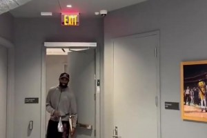 有文化的杰伦！采访凯尔特人球员：不打篮球会从事什么工作？