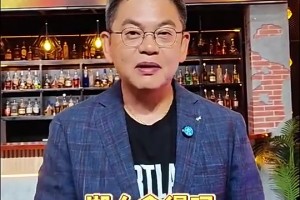 苏群此前：里夫斯表现太炸了！这下3500万的大合同基本没跑了